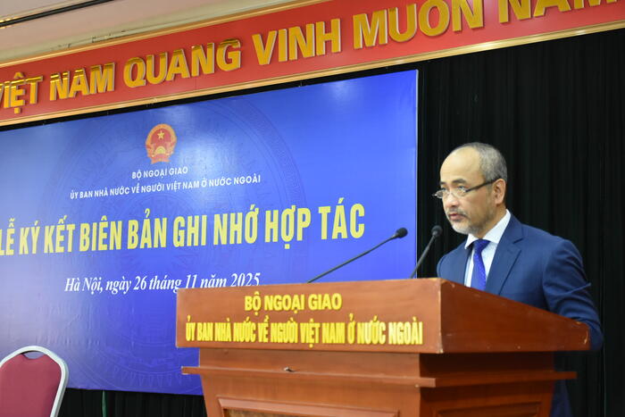 Chủ nhiệm Ủy ban Nguyễn Trung Kiên phát biểu ý nghĩa, mục đích của lễ ký kết