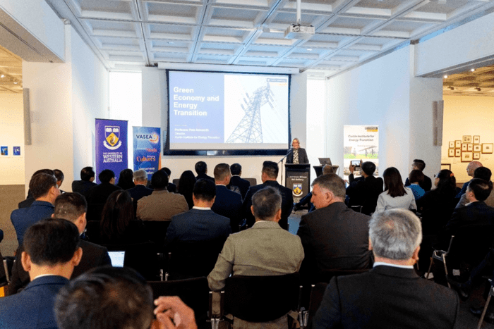 Quang cảnh Diễn đàn