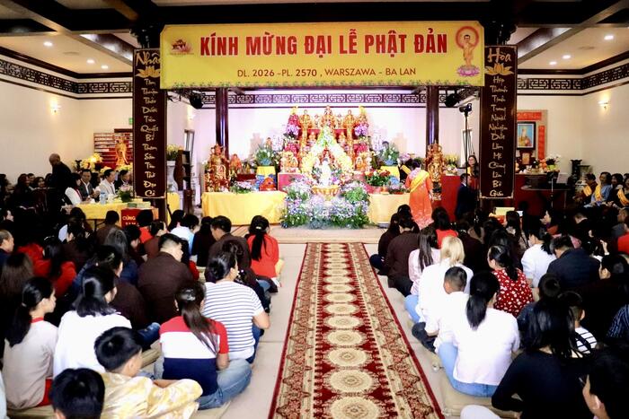 Toàn cảnh Đại lễ Phật đản tại chùa Nhân Hòa