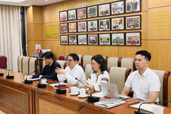 Ông Ngô Trịnh Hà nhấn mạnh công tác tuyên truyền cần kết hợp giữa pháp luật Việt Nam và pháp luật sở tại, tập trung vào các chính sách