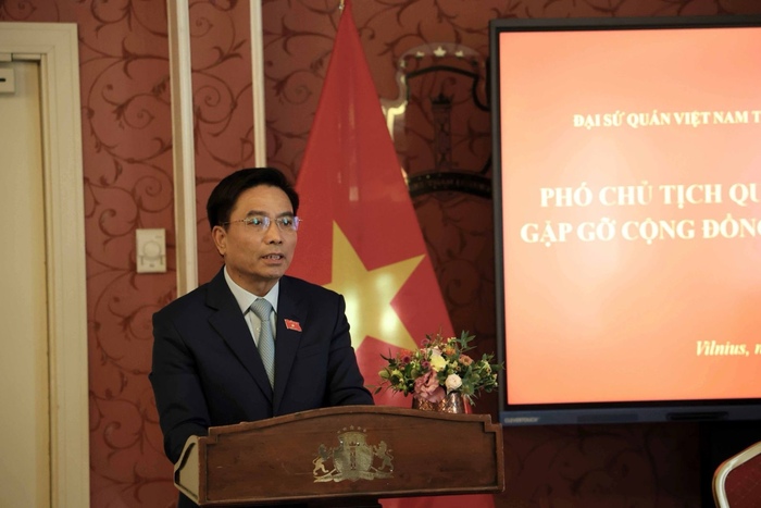 Phó Chủ tịch Quốc hội Nguyễn Doãn Anh phát biểu tại cuộc gặp