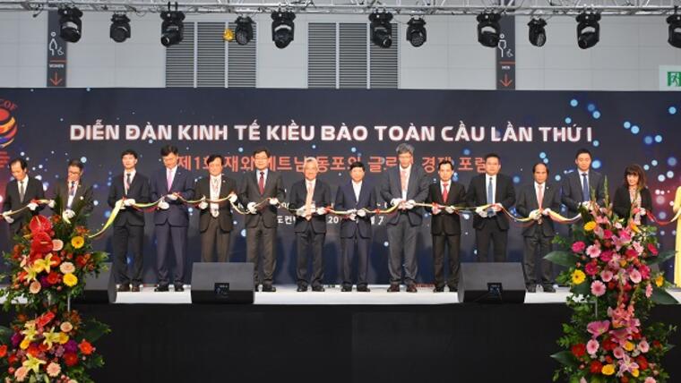 300 doanh nhân Việt từ 25 quốc gia tham dự “Diễn đàn kinh tế kiều bào toàn cầu lần I”