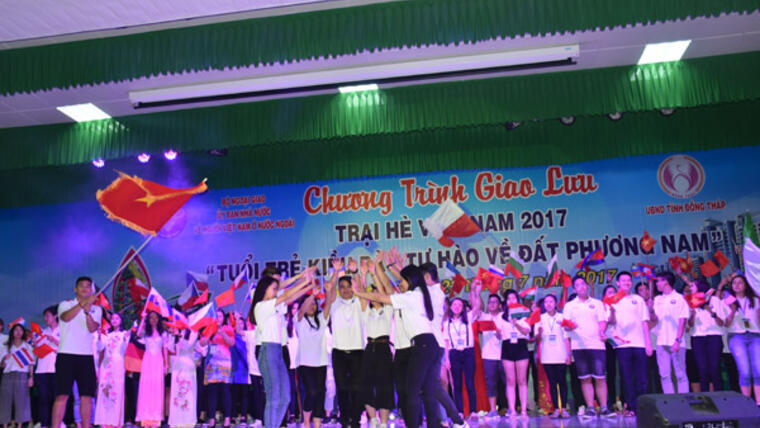 Đại biểu Trại hè Việt Nam 2017 giao lưu với thanh niên tỉnh Đồng Tháp