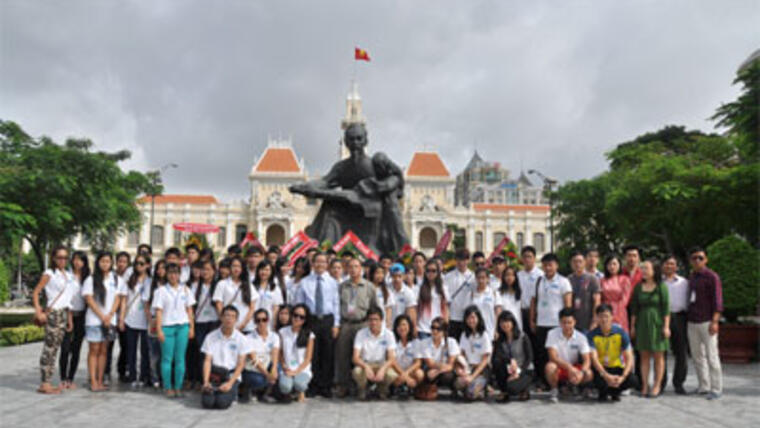 Trại hè Việt Nam 2013 đến với thành phố mang tên Bác