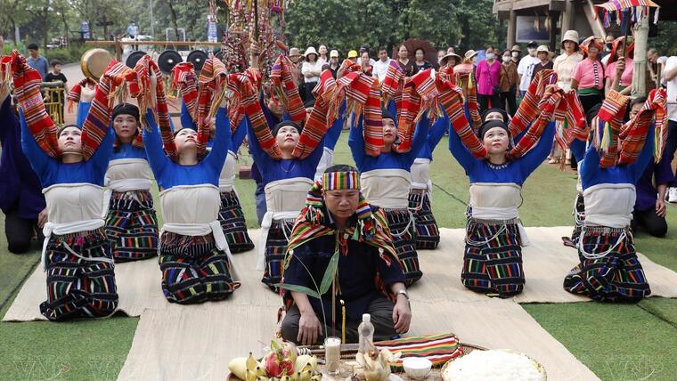 Lễ hội Chá Mùn của người Thái đen