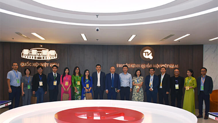 Tăng cường phối hợp trong công tác truyền thông tới NVNONN
