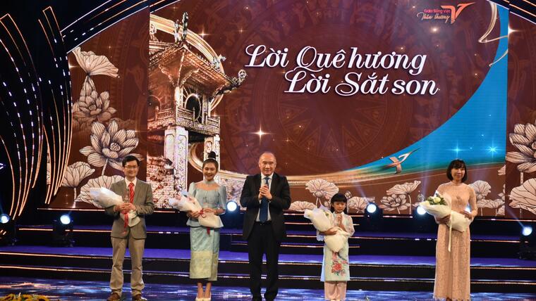Lễ tổng kết Ngày Tôn vinh tiếng Việt năm 2024 và Chương trình Gala Tiếng Việt thân thương