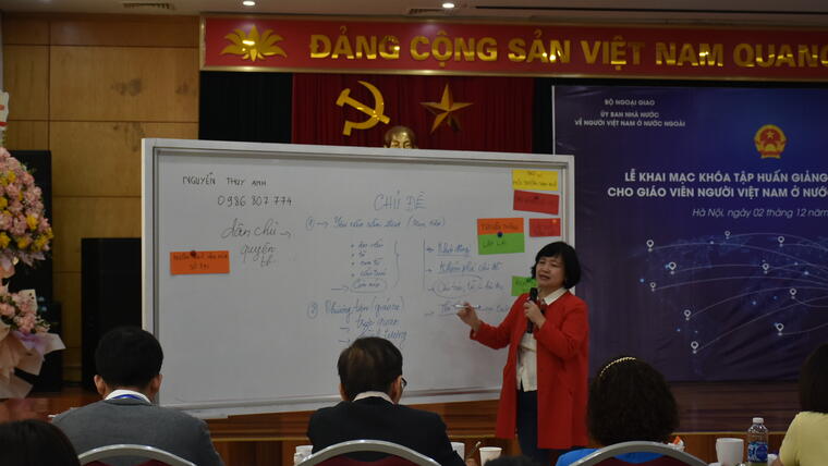 Tọa đàm “Chia sẻ phương pháp dạy tiếng Việt cho trẻ em ở nước ngoài”