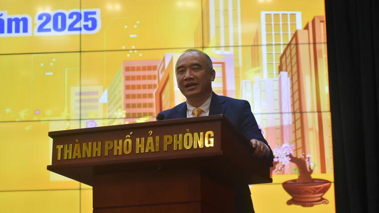 Bà con kiều bào quê Hải Phòng sum họp đầu Xuân