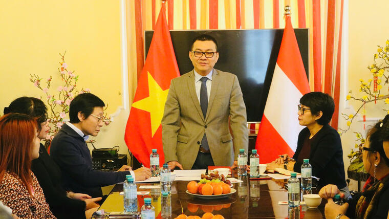 Đại sứ quán Việt Nam gặp gỡ chuyên gia, nhà khoa học Việt Nam tại Áo