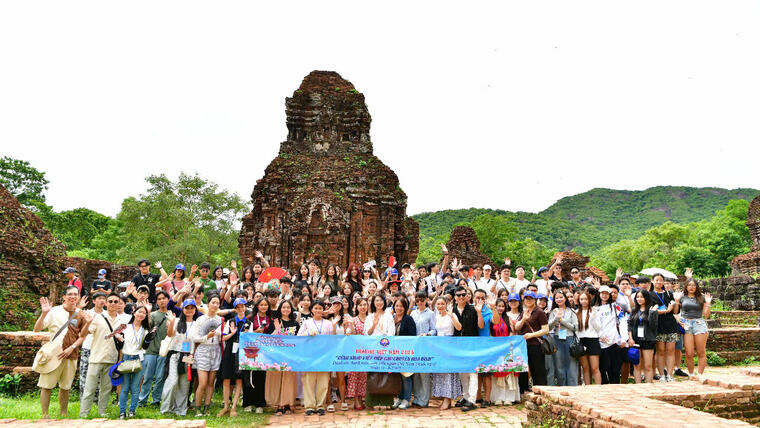 Trại hè Việt Nam 2025: Khám phá Khu di tích Mỹ Sơn và Phố cổ Hội An