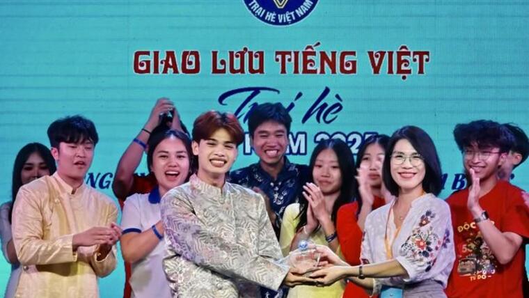 Giao lưu tiếng Việt tại Trại hè Việt Nam 2025: Nơi hội tụ tình yêu quê hương qua từng câu chữ