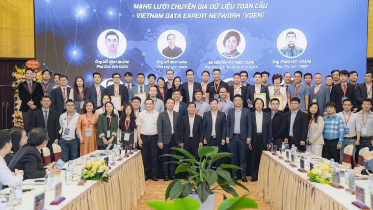 Ra mắt Mạng lưới Chuyên gia Dữ liệu Toàn cầu tại Huế