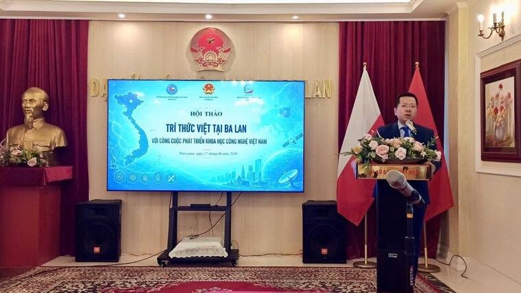 Hội thảo “Trí thức Việt tại Ba Lan với công cuộc phát triển khoa học công nghệ Việt Nam”