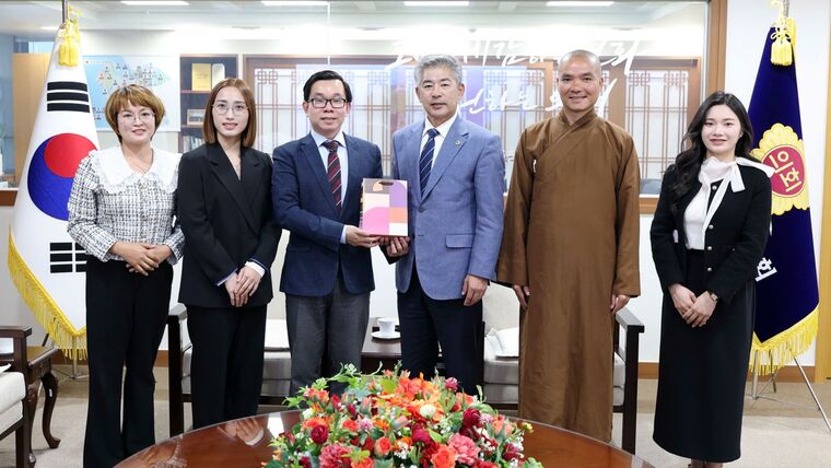 Hội Người Việt Nam tại Chungnam thúc đẩy phối hợp với chính quyền địa phương