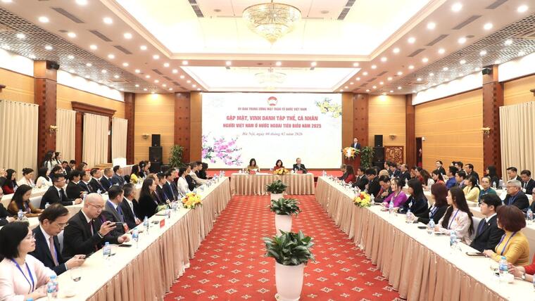 Mặt trận Tổ quốc Việt Nam vinh danh tập thể, cá nhân kiều bào tiêu biểu