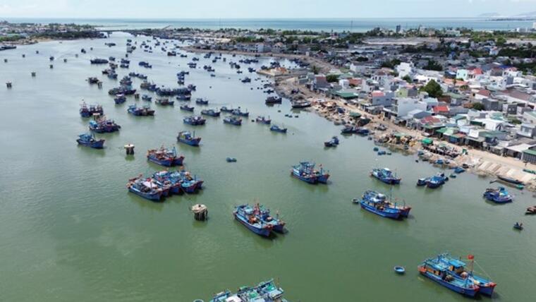 Ninh Thuận: Khám phá nét đẹp chợ quê làng biển bên Đầm Nại