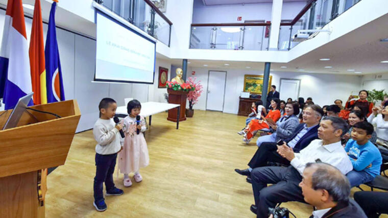 Duy trì dạy tiếng Việt cho cộng đồng người Việt Nam tại Hà Lan