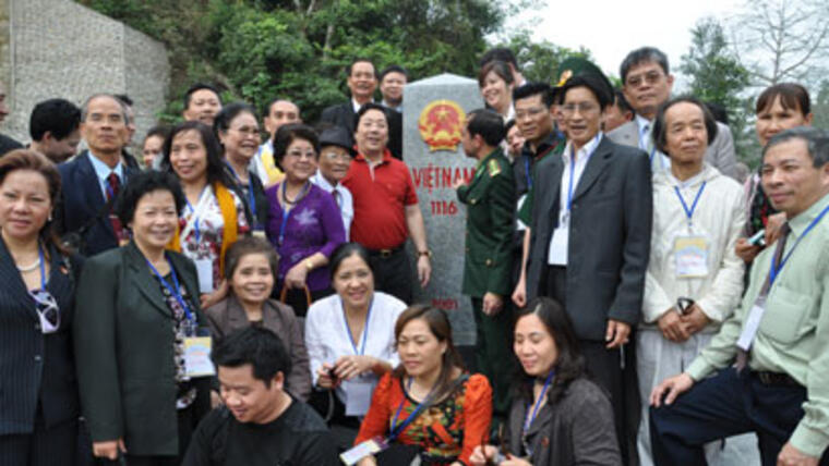 Bước chuyển quan trọng trong công tác về người Việt Nam ở nước ngoài