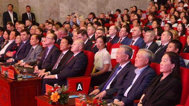 Chương trình giao lưu nghệ thuật "Tâm hồn Nga trong lòng Việt Nam"