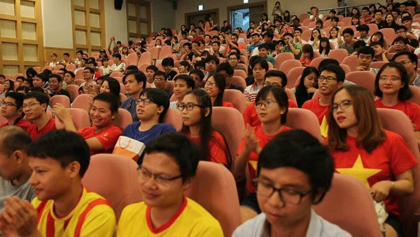 Đông đảo sinh viên đến từ các trường ĐH trên toàn Hàn quốc