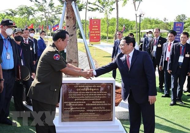 Thu tuong Hun Sen cam on Viet Nam giup Campuchia danh do Pol Pot hinh anh 2