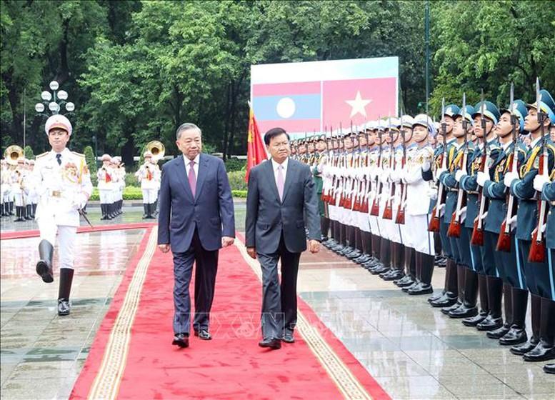 Tổng Bí thư, Chủ tịch nước Tô Lâm chủ trì Lễ đón Tổng Bí thư, Chủ tịch nước Lào Thongloun Sisoulith- Ảnh 2.