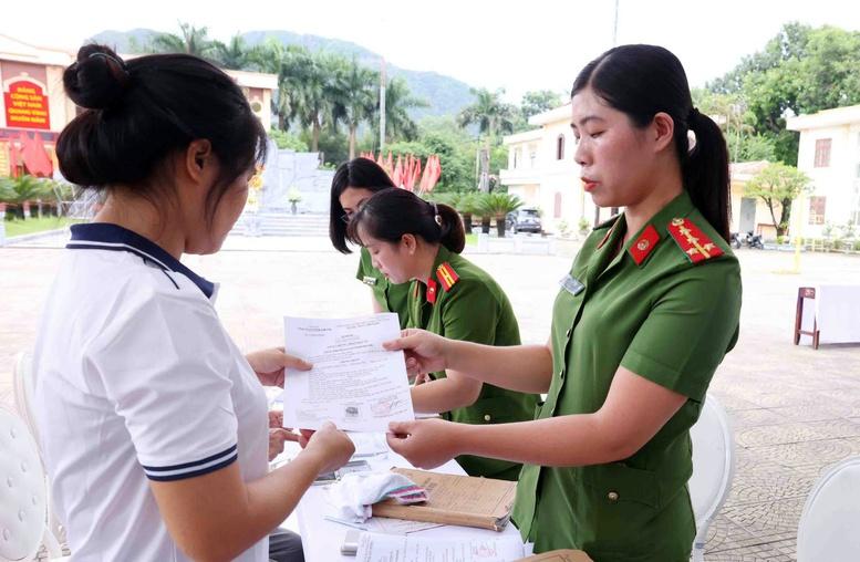 Dang rộng vòng tay, tạo điều kiện thuận lợi để người được đặc xá nhanh chóng tái hòa nhập cộng đồng- Ảnh 7.