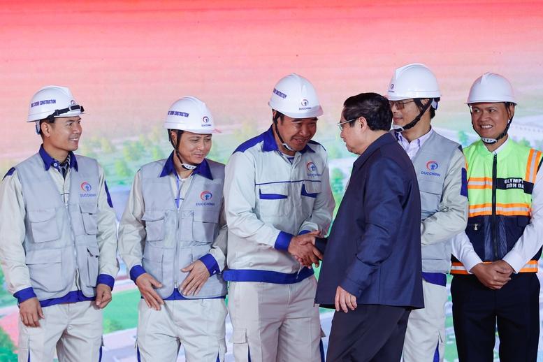 Thủ tướng: Xây dựng sân bay Gia Bình (Bắc Ninh) với yêu cầu '3 nhất'- Ảnh 6.