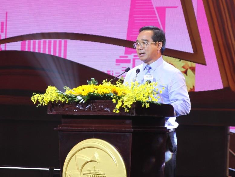 TPHCM vinh danh 60 cá nhân tiêu biểu trong chặng đường 50 năm phát triển- Ảnh 4.