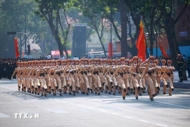 ttxvn-canh-sat-giao-thong-30.jpg