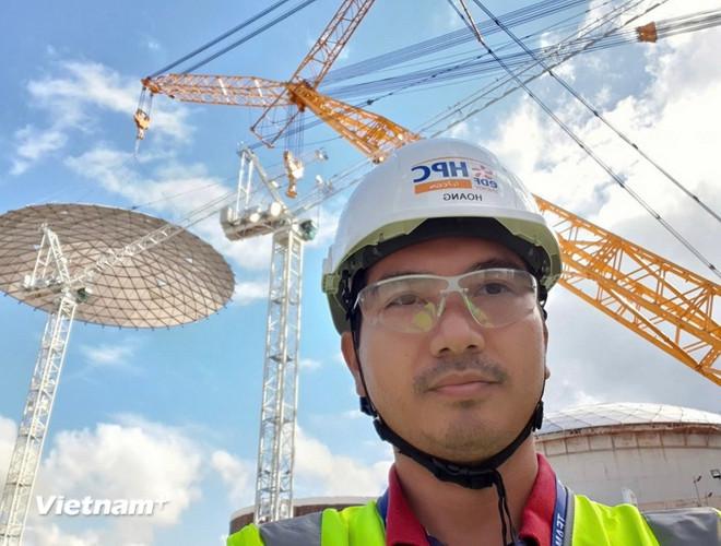 Kỹ sư cao cấp Bùi Nguyễn Hoàng, 15 năm kinh nghiệm về thiết kế và quản lý các dự án nhà máy điện hạt nhân tại châu Âu và châu Á. (Ảnh: TTXVN phát) vnp-tien-sy-bui-nguyen-hoang.jpg