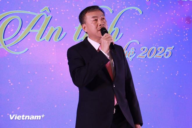 Đại sứ Dương Hoài Nam phát biểu tại sự kiện. (Ảnh: Việt Thắng-Ngọc Long/Vietnam+) vnp-dai-su-duong-hoai-nam.jpg