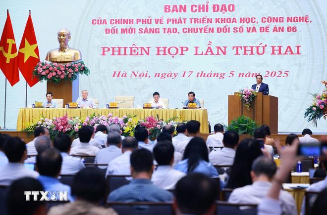 Thủ tướng Phạm Minh Chính phát biểu khai mạc Phiên họp thứ hai của Ban Chỉ đạo về phát triển khoa học, công nghệ, đổi mới sáng tạo, chuyển đổi số và Đề án 06. (Ảnh: Dương Giang/TTXVN) ttxvn-thu-tuong-chuyen-doi-so-doi-moi-sang-tao-2.jpg