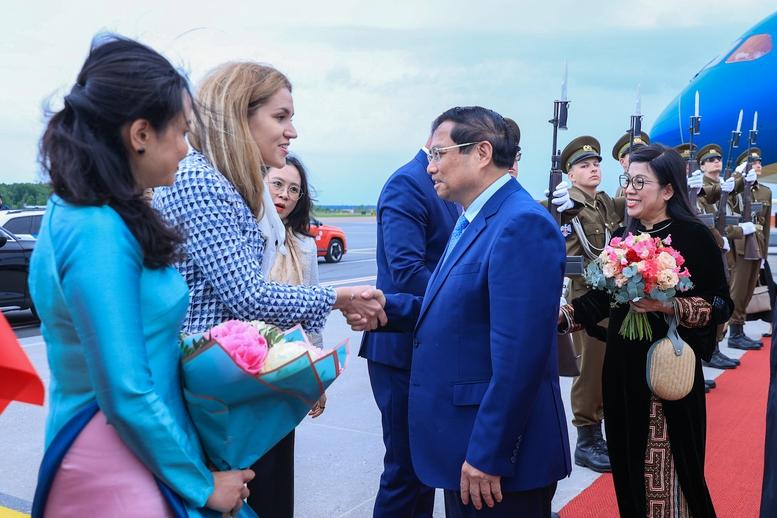 Thủ tướng Phạm Minh Chính bắt đầu thăm chính thức Cộng hòa Estonia- Ảnh 2. Thủ tướng Phạm Minh Chính bắt đầu thăm chính thức Cộng hòa Estonia- Ảnh 2.
