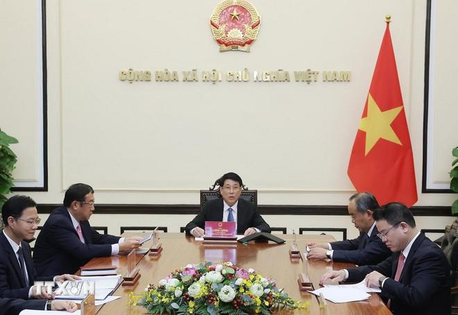 Chủ tịch nước Lương Cường điện đàm với Tổng thống Hàn Quốc Lee Jae Myung. (Ảnh: Lâm Khánh/TTXVN) ttxvn-chu-tich-nuoc-luong-cuong-dien-dam-voi-tong-thong-han-quoc-lee-jae-myung-8086930-2.jpg