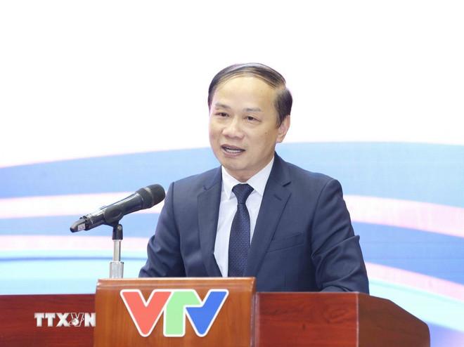 Ông Phạm Tất Thắng, Uỷ viên Trung ương Đảng, Phó Trưởng Ban Tuyên giáo và Dân vận Trung ương, Phó Trưởng Ban Thường trực Ban Chỉ đạo công tác thông tin đối ngoại phát biểu. (Ảnh: Phương Hoa/TTXVN) ttxvn-tt-doi-ngoai-4-resize.jpg