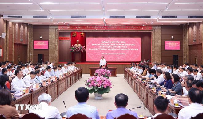 Toàn cảnh buổi làm việc của Tổng Bí thư Tô Lâm với Ban Thường vụ Thành ủy Hà Nội. (Ảnh: Văn Điệp/TTXVN) ttxvn-tong-bi-thu-to-lam-thanh-uy-ha-noi-6.jpg