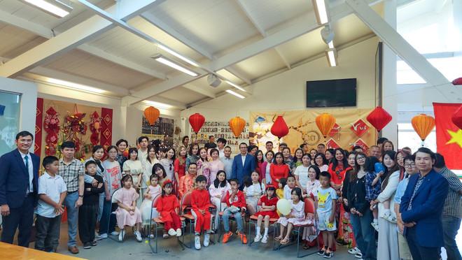 nguoi-viet-tai-new-zealand.jpg
