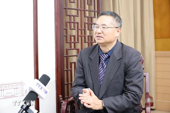 Giáo sư-Tiến sỹ Thành Hán Bình, Giám đốc Trung tâm nghiên cứu Việt Nam thuộc Đại học Công nghiệp Chiết Giang (Trung Quốc). (Ảnh: Quang Hưng/TTXVN) ttxvn-gs-thanh-han-binh.jpg