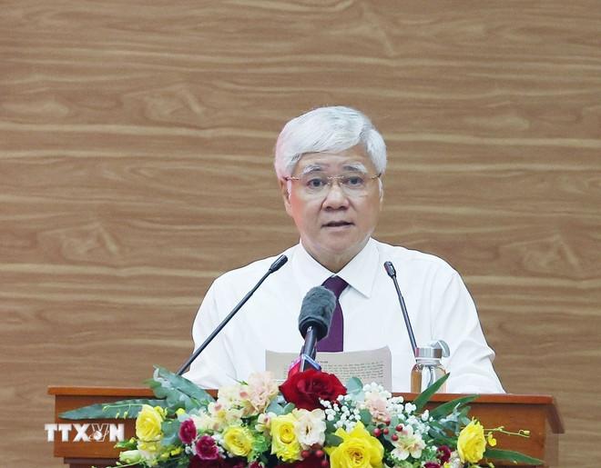 Ông Đỗ Văn Chiến, Ủy viên Bộ Chính trị, Bí thư Trung ương Đảng, Bí thư Đảng đoàn, Bí thư Đảng ủy Mặt trận Tổ quốc và các đoàn thể Trung ương, Chủ tịch Ủy ban Trung ương Mặt trận Tổ quốc Việt Nam phát biểu. (Ảnh: Thống Nhất/TTXVN) ttxvn-tong-bi-thu-to-lam-lam-viec-voi-dang-uy-mat-tran-to-quoc-cac-doan-the-trung-uong-2306-2.jpg