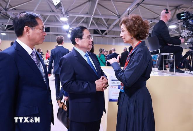 Thủ tướng Phạm Minh Chính gặp Tổng giám đốc UNESCO Audrey Azoulay. (Ảnh: Dương Giang/TTXVN) ttxvn-thu-tuong-unesco.jpg