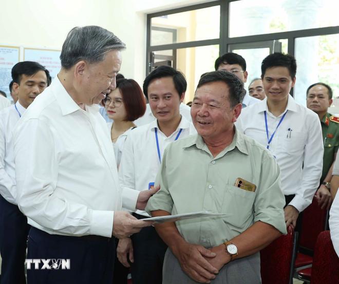ttxvn-tong-bi-thu-kiem-tra-hoat-dong-cua-chinh-quyen-dia-phuong-hai-cap-tai-xa-phuc-thinh-ha-noi-8125347-1.jpg