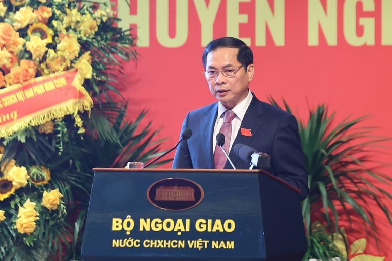 Thủ tướng: Xây dựng ngành ngoại giao chuyên nghiệp, văn minh, hiện đại, nhân văn, hiệu quả- Ảnh 3. Thủ tướng: Xây dựng ngành ngoại giao chuyên nghiệp, văn minh, hiện đại, nhân văn, hiệu quả- Ảnh 3.