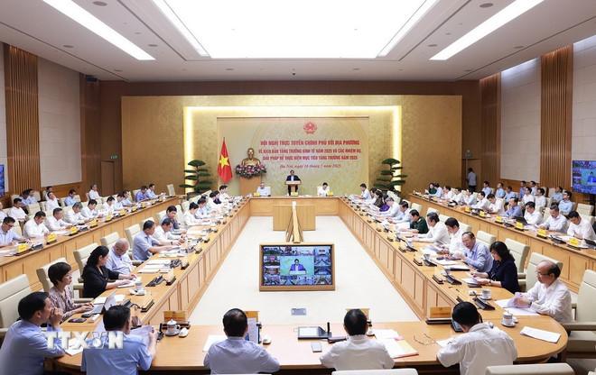 Thủ tướng Phạm Minh Chính chủ trì Hội nghị Chính phủ với địa phương về kịch bản tăng trưởng kinh tế năm 2025. (Ảnh: Dương Giang/TTXVN) ttxvn-1607-thu-tuong-3.jpg