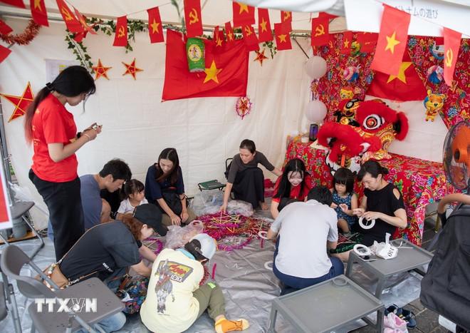 ttxvn-le-hoi-viet-nam-tai-nhat-ban-2.jpg
