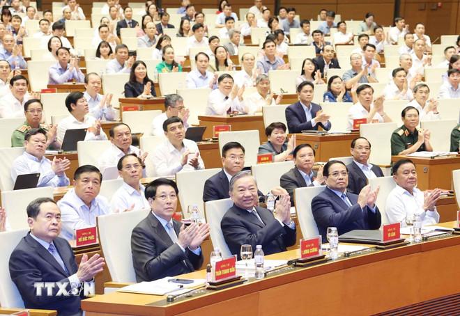Tổng Bí thư Tô Lâm và các đại biểu tham dự Hội nghị tại điểm cầu chính Phòng họp Diên Hồng, Nhà Quốc hội, Hà Nội. (Ảnh: Thống Nhất/TTXVN) ttxvn-hoi-nghi-toan-quoc-quan-triet-trien-khai-thuc-hien-cac-nghi-quyet-so-59-70-71-va-72-cua-bo-chinh-tri-8277162-2.jpg