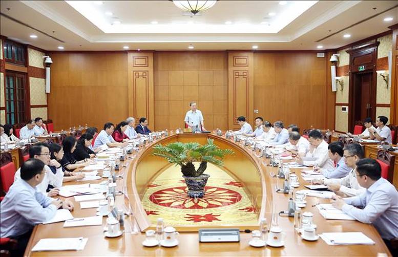Tổng Bí thư Tô Lâm: Tháo gỡ vướng mắc phát sinh, đảm bảo tính thống nhất, đồng bộ của hệ thống pháp luật- Ảnh 4. Tổng Bí thư Tô Lâm: Tháo gỡ vướng mắc phát sinh, đảm bảo tính thống nhất, đồng bộ của hệ thống pháp luật- Ảnh 4.