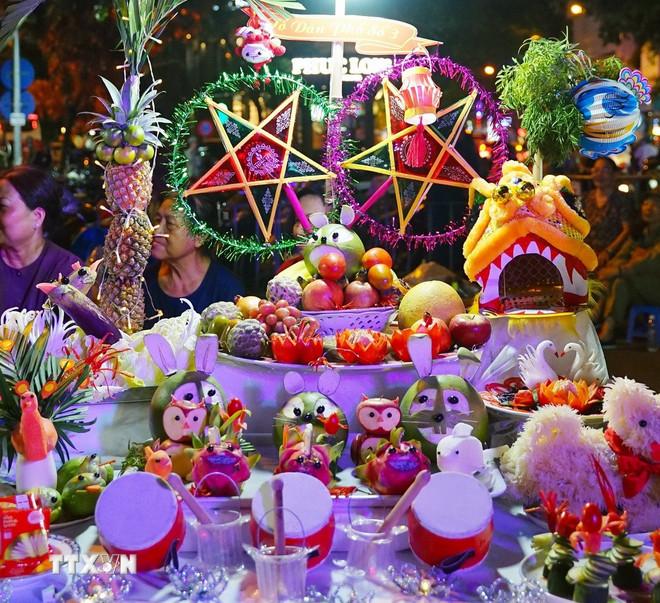 (Ảnh: Khánh Hòa/TTXVN) ttxvn-tet-trung-thu-som-6996658.jpg