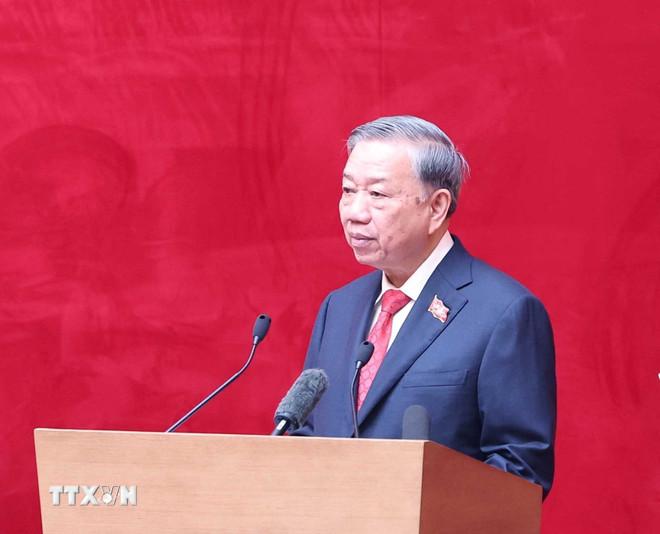 ttxvn-them-anh-tong-bi-thu-to-lam-du-dai-hoi-dai-bieu-dang-bo-cong-an-trung-uong.jpg